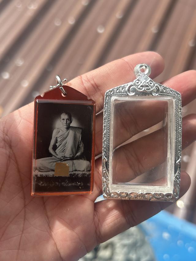 รูปถ่ายหลวงพ่อกวยปี58ลายน้ำดอกทานตะวัน รูปที่ 10
