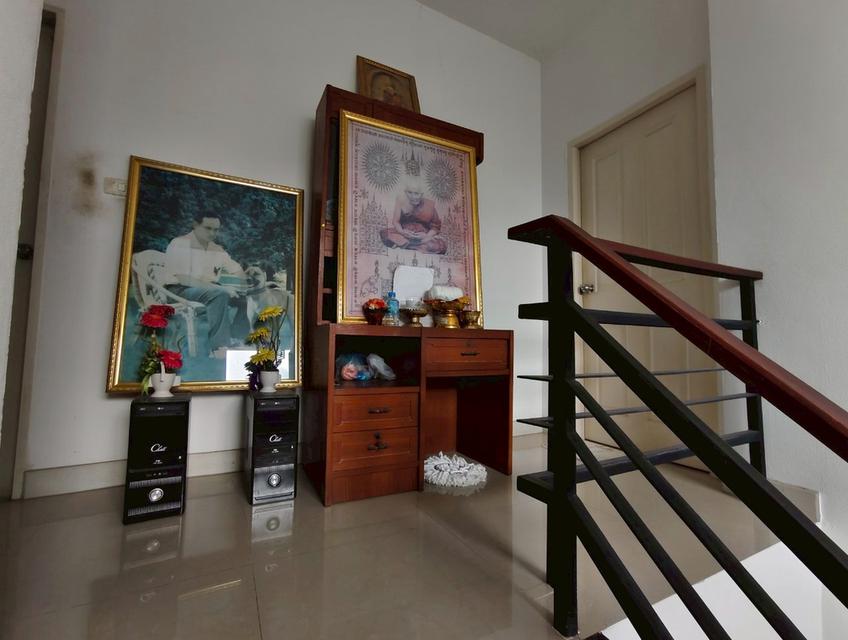 หมู่บ้านเกษมสุข คลอง 7 ซอย 1 ใกล้โลตัสโกเฟรช ถนนรังสิต – นครนายก ต.บึงคำพร้อย อ.ลำลูกกา จ.ปทุมธานี 13