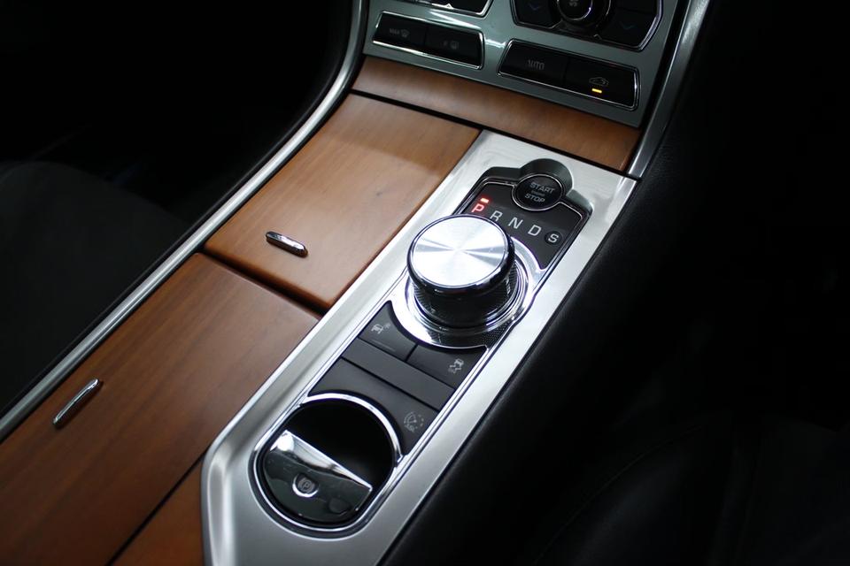 รหัสรถ JRS4121 2012 JAGUAR XF 3.0 V6 PRIMIUM LUXURY รูปที่ 4