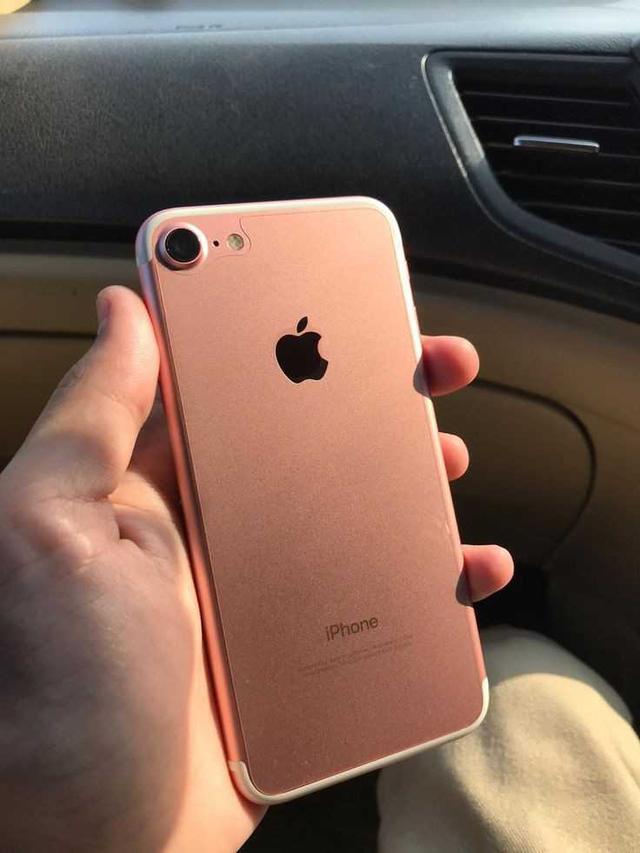 ไอโฟน8สีสวย