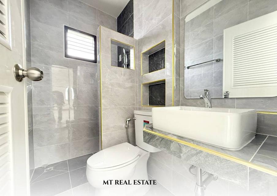 ทาวน์เฮ้าส์/บ้านเดี่ยว 14