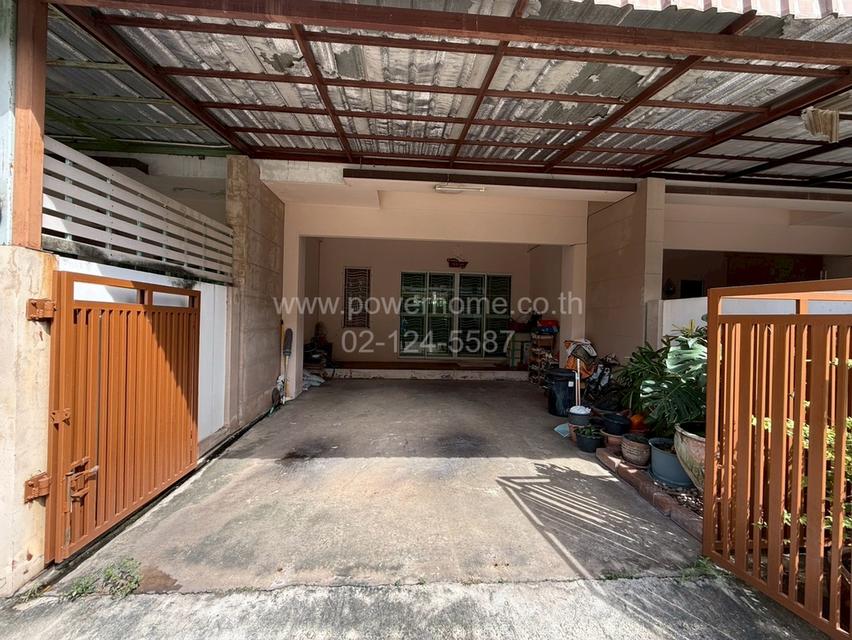 หมู่บ้านสุขสำราญ ลีฟวิ่ง (ประชาอุทิศ 90) ถนน รพช.ประชาอุทิศ ต.คลองบ้านสวน อ.พระสมุทรเจดีย์ จ.สมุทรปราการ