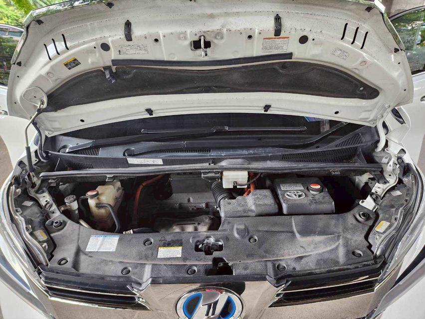 Toyota VellFire 2.5 HEV E-FOUR AT ปี 2015 11