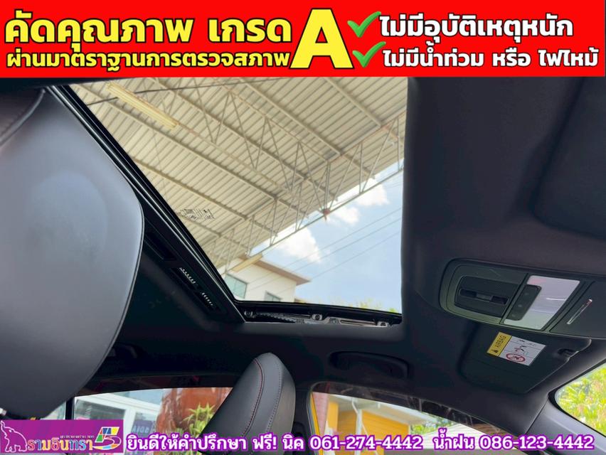 TOYOTA INNOVA CRYSTA 2.8  ปี 2021 9