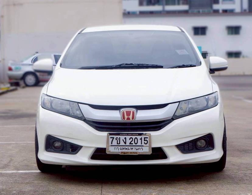 Honda city 1.5s เกียร์ m/t สีขาว ปี 2014 3