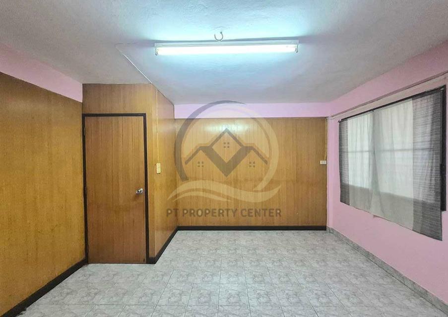 ตึก 4 ชั้น 2 คูหา ซอยเจริญกรุง109 ย่านบางคอแหลม ต่อเติมด้านหลังทุกชั้น ตีทะลุเชื่อมอาคารบางส่วน ขายตามสภาพ ทำเลใจกลางเมือง ใกล้รถไฟฟ้า ราคาพิเศษ 15