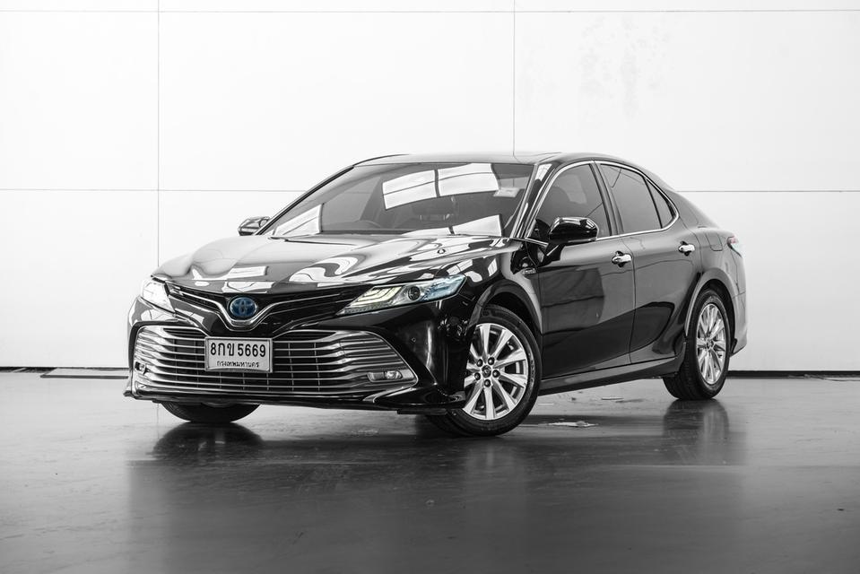 2019 TOYOTA TOYOTA CAMRY 2.5 HYBRID PREMIUM สีดำ เลขไมล์ 101567 กม.