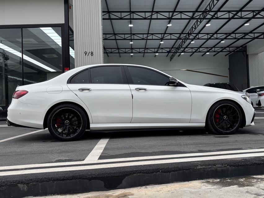รหัสรถ KPV565 2022 MERCEDES BENZ E220d AMG SPORT 7