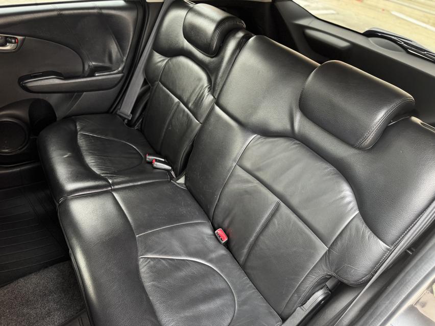 Honda Jazz Ge 2011 AUTO 13