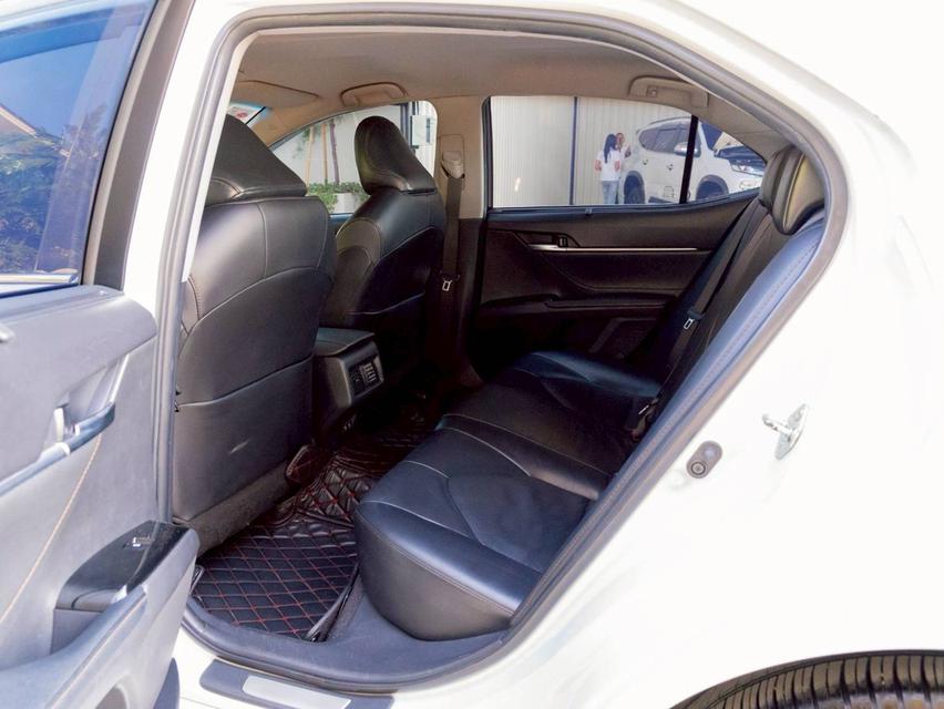 Toyota Camry 2.0G ปี 2019 (เข้าศูนย์ทุกระยะ) เจ้าของเดียว สภาพสวย สีเดิมทุกจุด ยางปี 2024 8