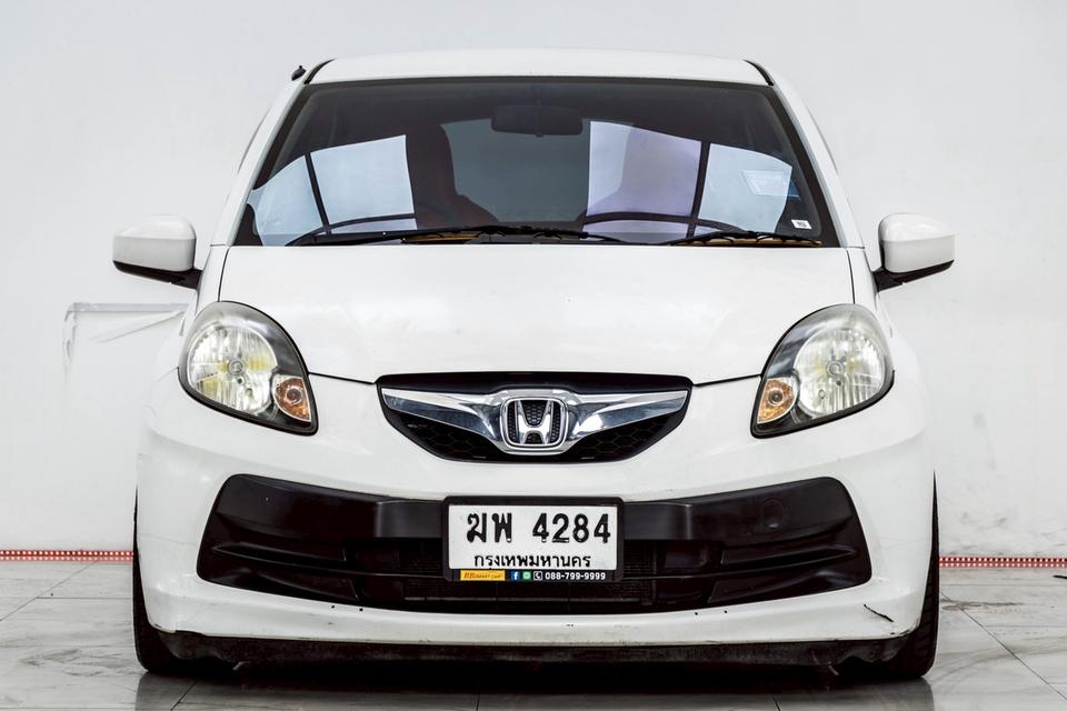 HONDA BRIO 1.2 V เกียร์ธรรมดา MT 2012