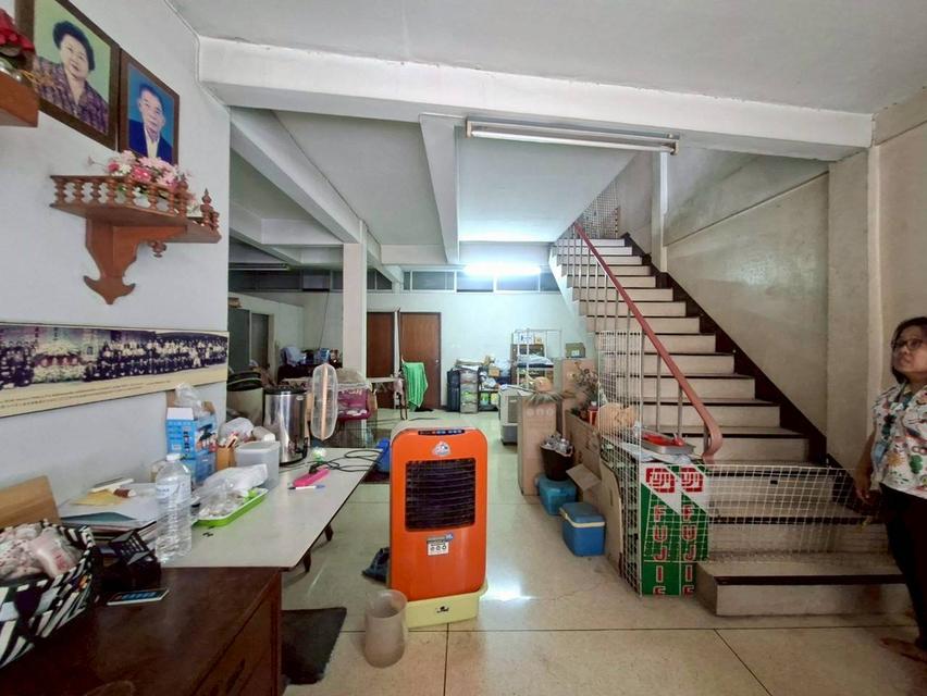 ขายด่วนราคาต่ำสุด อาคารพาณิชย์ 2 คูหา 4 ชั้น บนถนนศรีนครินทร์ ใกล้BTS ศรีลาซาล (N.1212) 17