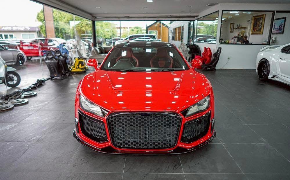 Audi R8 V8 Twin Turbo – Regula V10