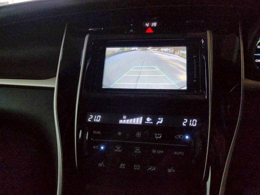 🔥ฟรีดาวน์ Toyota Harrier 2.5 Hybrid AT ปี 2014 รูปที่ 14