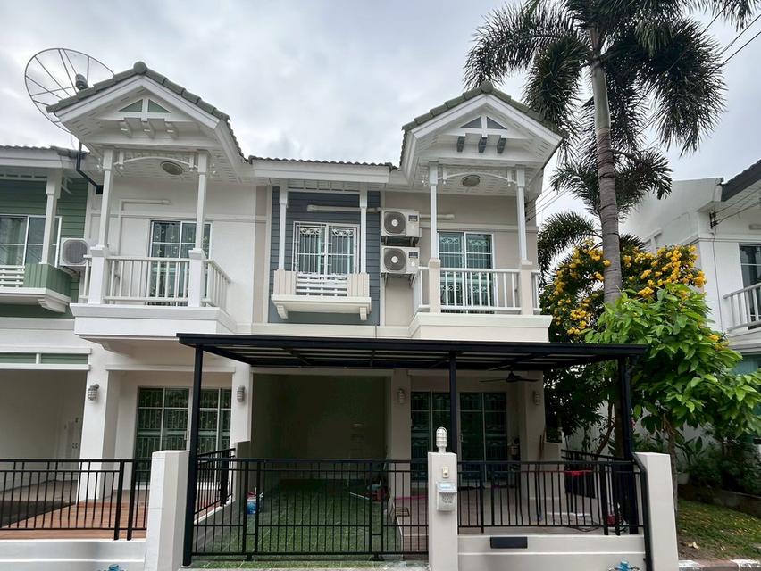 ขายถูกมาก!! ทาวน์เฮ้าส์  เดอะวิลล่า รัตนาธิเบศร์-ราชพฤกษ์ ท่าอิฐ ถนนรัตนาธิเบศร์ หลังมุม 1