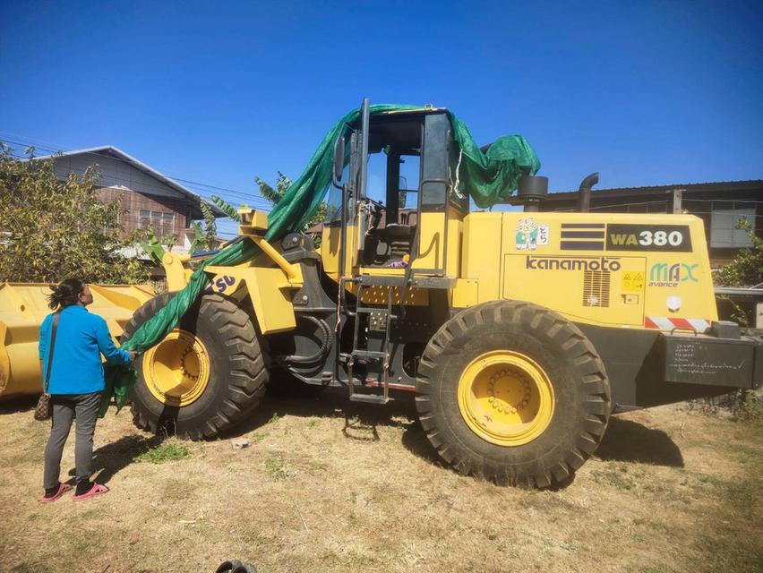 รถตักหน้าล้อยาง Komatsu