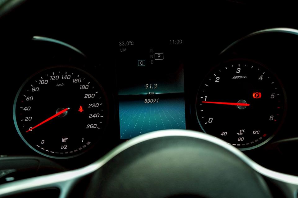 รหัสรถ CBL1937 Mercedes-Benz C220d 2.0 Avantgarde W205 AT 2019 รูปที่ 16