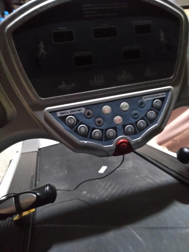 ลู่วื่งไฟฟ้าMARATHON รูปที่ 3