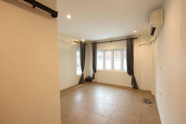 PP511 ขายราคาพิเศษ บ้านเดี่ยว และ ตึกอาคารสตูดิโอ ย่านโชคชัย4 ลาดพร้าว ใกล้ห้างเซ็นทรัลอีสวิล ใกล้ รพ.เปาโลโชคชัยสี่ 11
