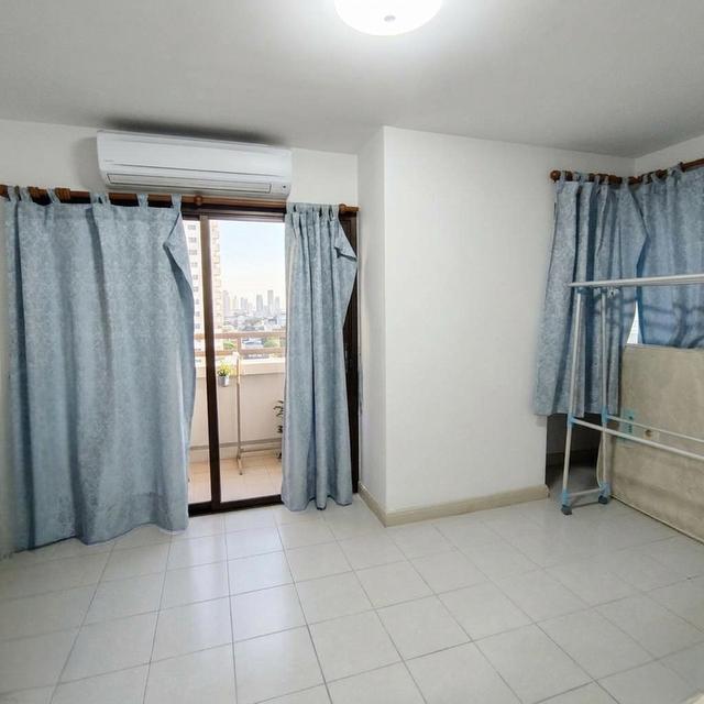 ขายถูก คอนโดห้องใหญ่ 2 ห้องนอน คลองจั่นเพลส ตึก C ชั้น 12 4