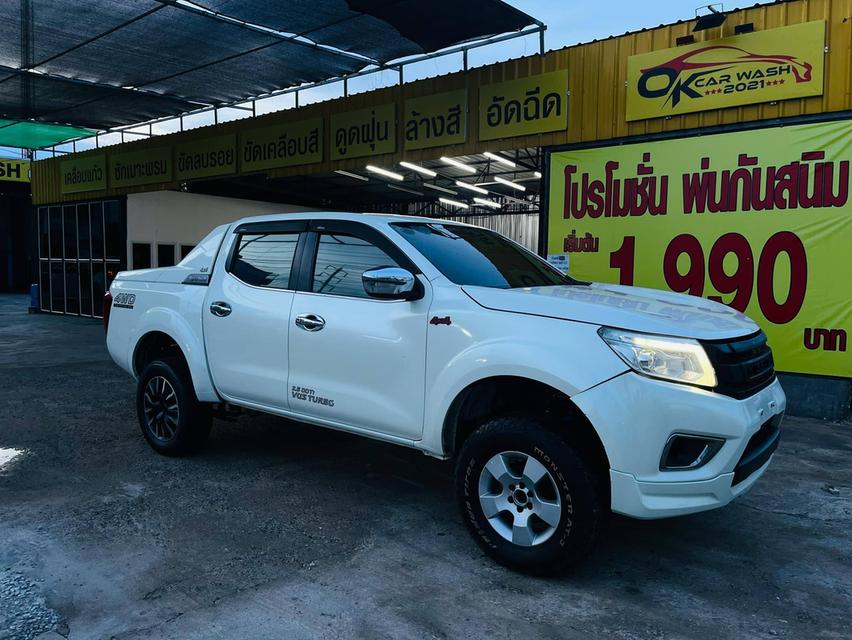 Nissan navara 4x4 เกียร์ออโต้ ตัวท๊อป