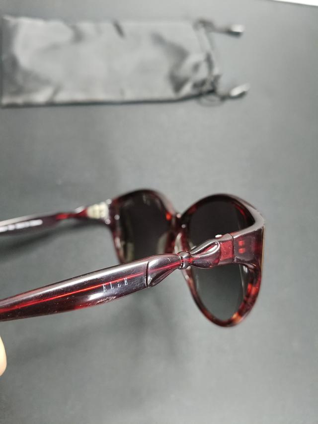 แว่นตากันแดดผู้หญิง E L L E กรอบลายกระสีแดงบาร์กันดี รุ่น ELT8969 รูปที่ 9