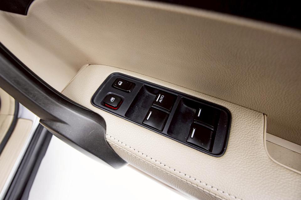 HONDA CR-V GEN3 2.0 S 2009  9