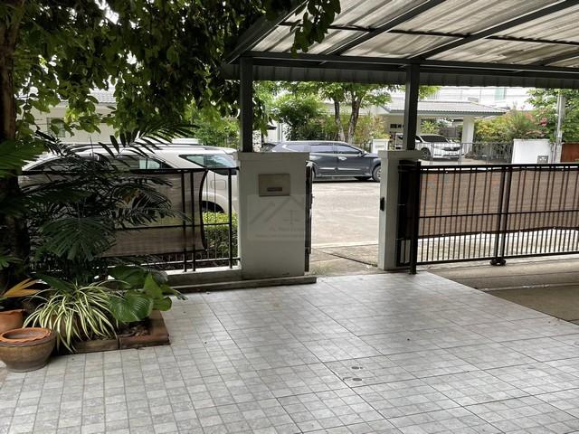 ให้เช่าบ้านเดี่ยว 2 ชั้น 66 ตรว. 3 ห้องนอน มัณฑนา กรุงเทพกรีฑาซอย 7 ถนนเมนโครงการ ใกล้คลับเฮ้าส์ 1