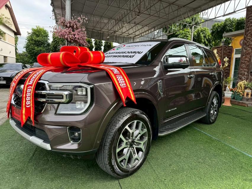 FORD EVEREST TOP รุ่น BI-TURBO TITANIUM PLUS 4WD เครื่อง2.0cc. ปี2025