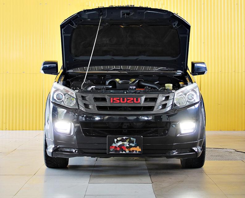 Isuzu D-Max X-Series 2.5 Z VGS Turbo Spacecab MT สีดำ รูปย่อยที่ 2