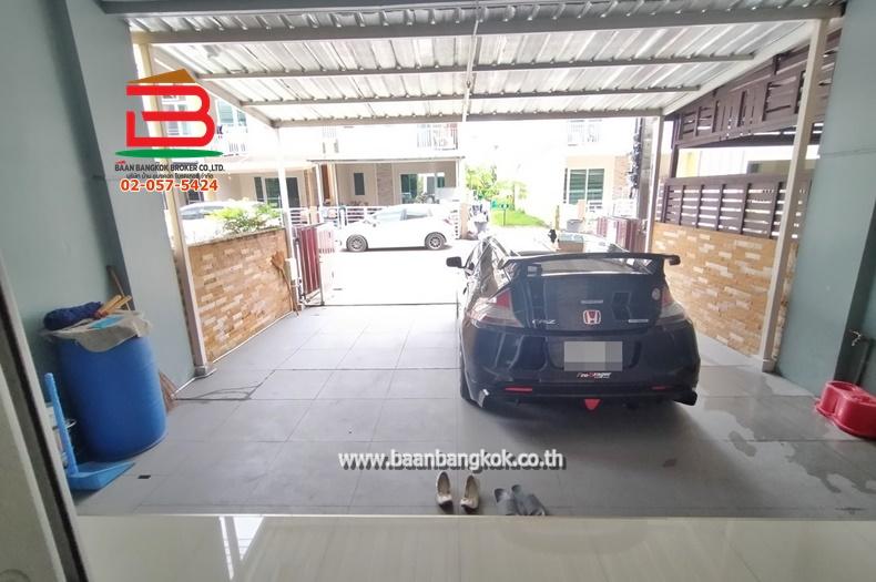 ทาวน์โฮม หลังริม โกลเด้น ทาวน์ วัชรพล-สุขาภิบาล 5 เนื้อที่ 21.7 ตรว. ใกล้บิ๊กซี สุขาภิบาล 5 ถนนสุขาภิบาล 5 แขวงออเงิน เขตสายไหม กรุงเทพมหานคร 2