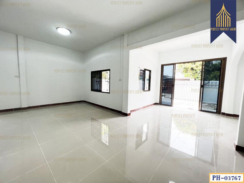 รูป บ้านเดี่ยว บัวขาว รามคำแหง 174 แต่งใหม่พร้อมอยู่ มีนบุรี ใกล้สถานีรถไฟฟ้า 160 ตรม. 40 ตร.วา 5