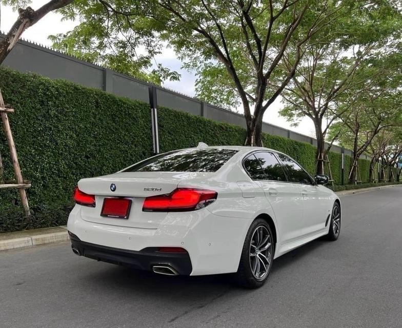 (แจ้งรหัสรถ AP9999) BMW 520d M Sport LCI (G30) 2021 รูปที่ 7