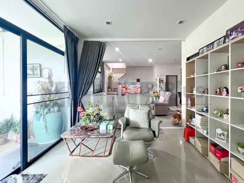 Cozy สตรีวิทยา 2 ซอย 15 | Home office โชคชัย 4 (น้ำไม่ท่วม) 5