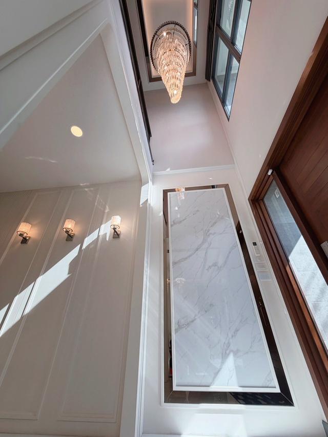 HOT DEAL – LUXURY HOME FOR SALE The city บางนา 11