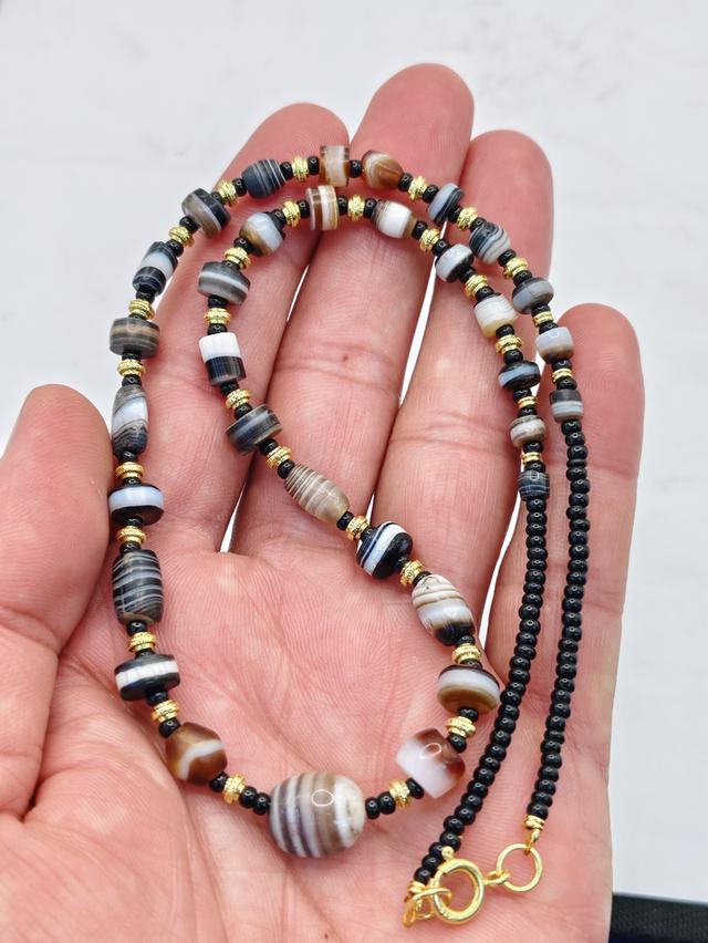 ancient beads necklace
