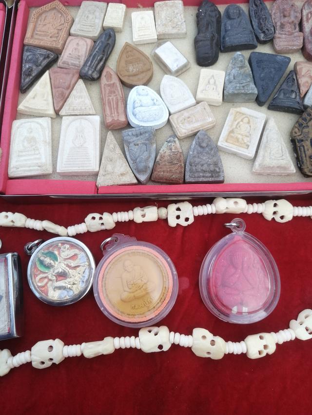 ให้เช่าพระเครื่อง​เหรียญ​คณาจารย์​