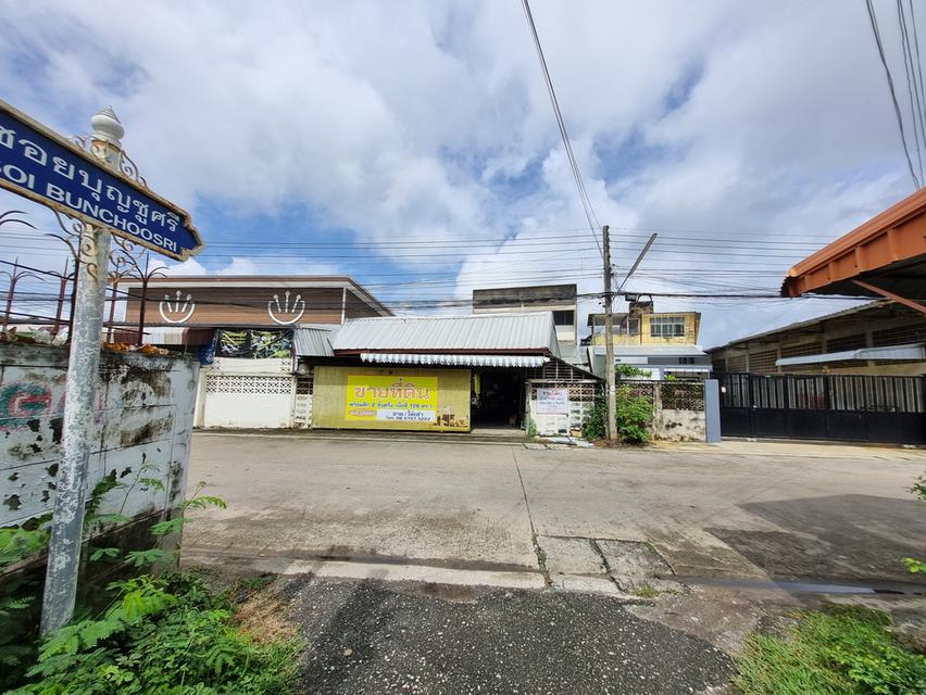 บ้านพร้อมที่ดิน 126 ตารางวา เส้นหลังวัดสระแก้วปทุมทอง ในเมืองพิษณุโลก 3