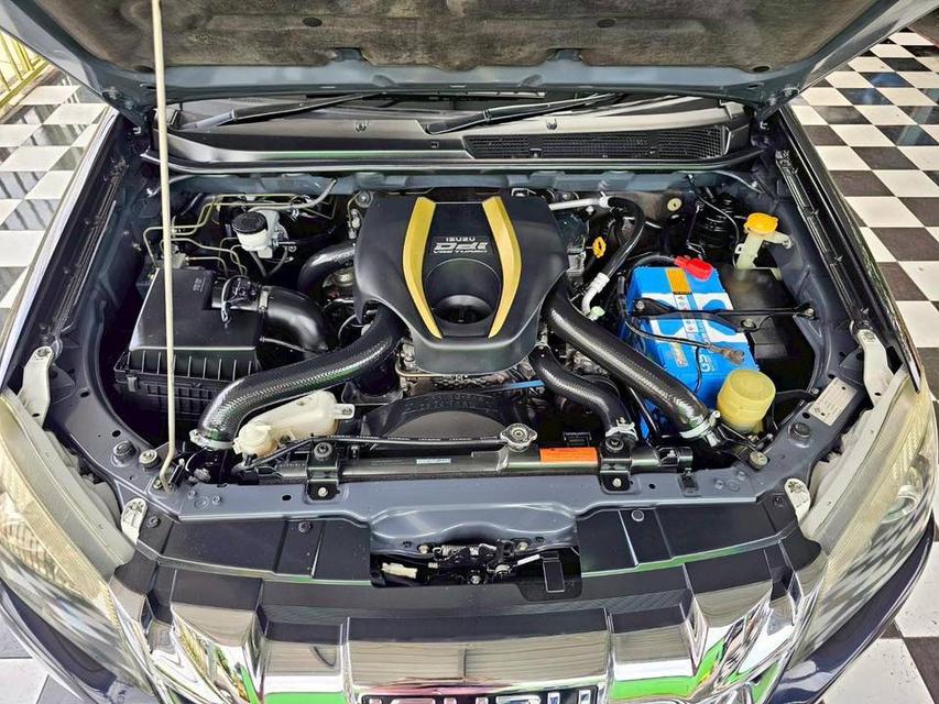 ISUZU D-MAX HI-LANDER CAB4 2.5Z M/T 2012 มือเดียวออกห้าง รูปที่ 8