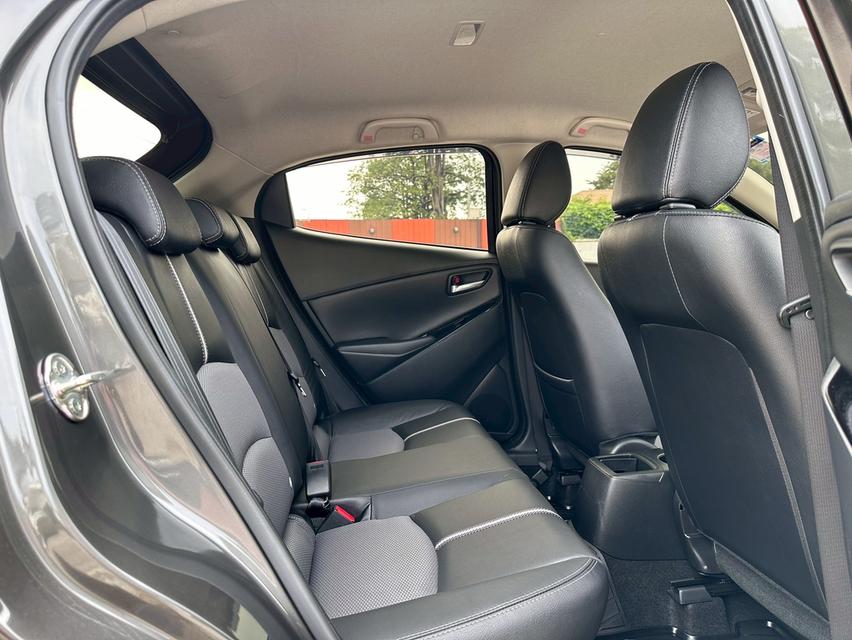 รหัสรถ PAT1650 Mazda 2 1.3 Sport S Leather Hatchback สีเทาดำ เกียร์ออโต้ 2023 8