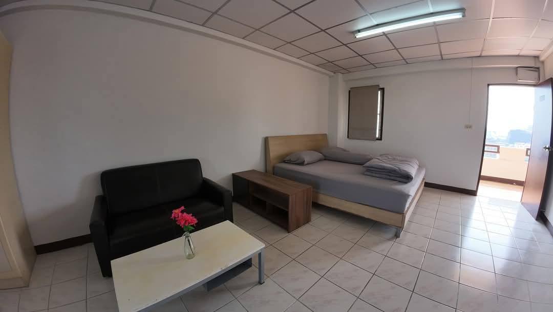 กำไรตั้งแต่ตอนซื้อ! ขายเหมา 2 ห้องริม Yield สูง 8%+ รับค่าเช่าต่อทันที 10,000.- 10