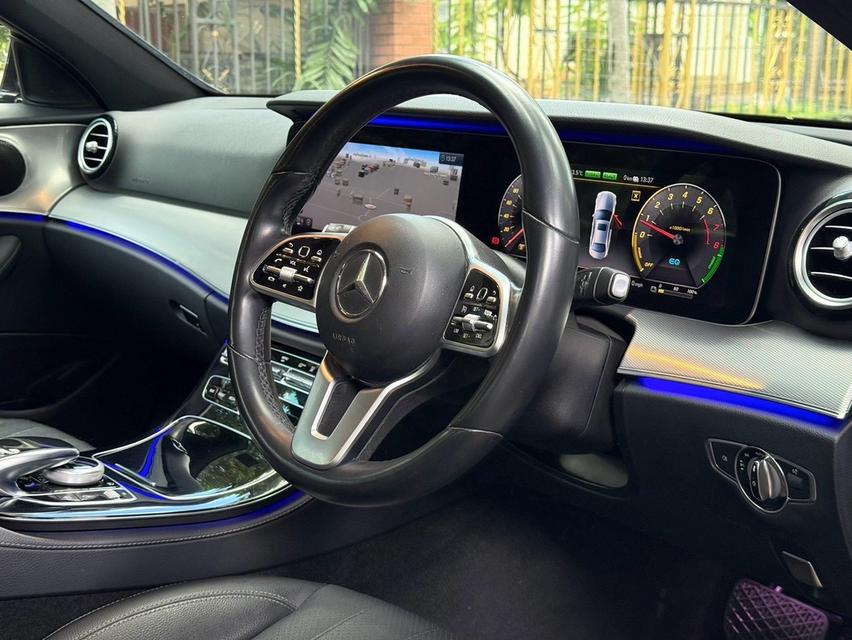 (แจ้งรหัสรถ PJP9026) 2020 MERCEDES-BENZ E300e Avantgarde รูปที่ 13