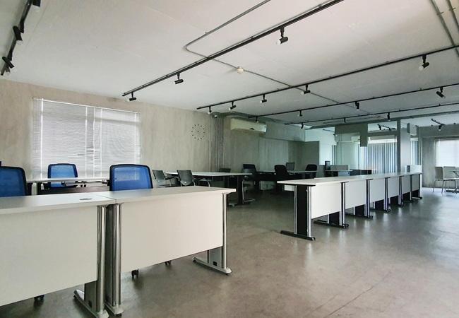 ให้เช่าออฟฟิศ สำนักงาน วิชั่น บิสิเนส พาร์ค เนื้อที่ 113 ตร.ม. พร้อมอยู่ ทำเลดี 5