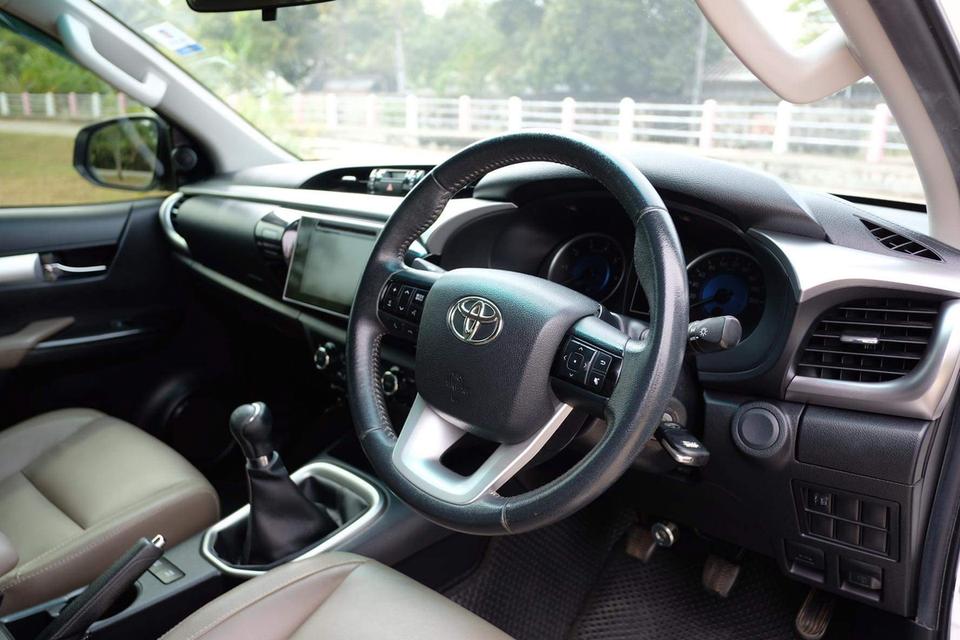 Toyota Hilux Revo Double Cab 2.4 G Prerunner Navi [4ประตู] 2