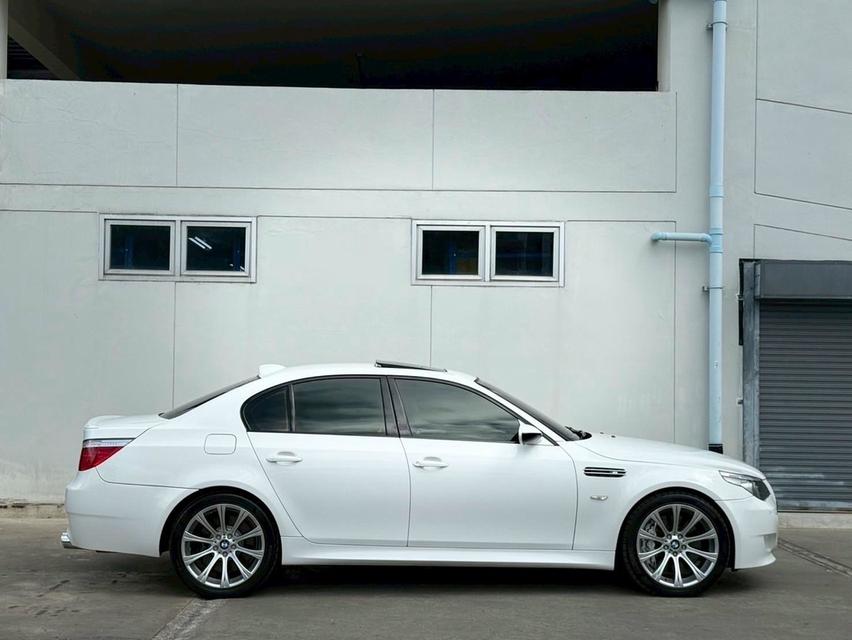  BMW M5 TOP 2010 สีขาว MINOR CHANGE เครื่องเบนซิน ของ M5 แท้ทั้งคัน 3