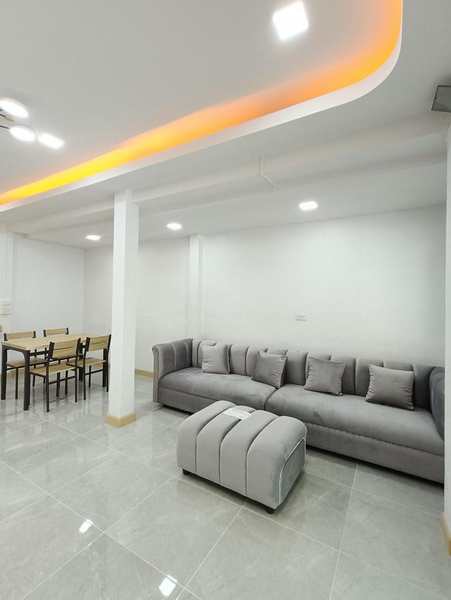 บ้านเดี่ยว หนองจอก เลียบวารี หมู่บ้านนันทวัน 5 นัดชมบ้าน 085-318-6868 คุณวา 7