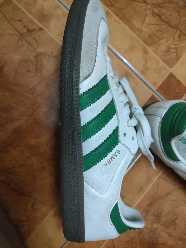 รองเท้า Adidas มือสอง รูปที่ 2