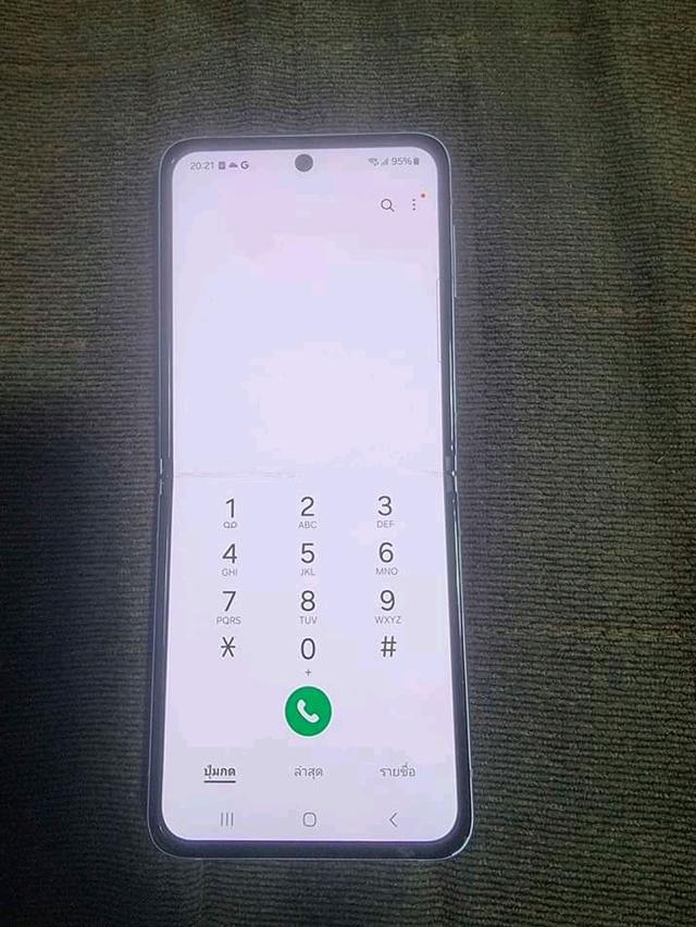 พร้อมขาย Samsung Galaxy Z Flip 3 4