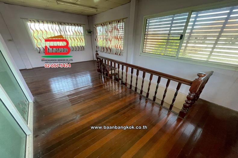 บ้านเดี่ยว 2 ชั้น เนื้อที่ 40.5 ตร.ว. ชุมชนอนันต์สุขสันต์ (ซอยรามอินทรา 5 แยก 77) ถนนเทพรักษ์ แขวงท่าแร้ง เขตบางเขน 13