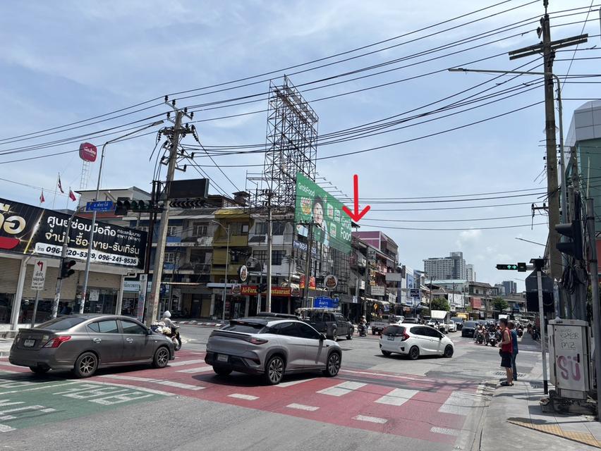 อาคารพาณิชย์ 3 ชั้นครึ่ง พัทยาใต้ สายสาม รูปที่ 18